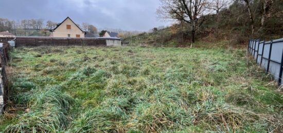 Terrain à bâtir à Marmanhac, Auvergne-Rhône-Alpes